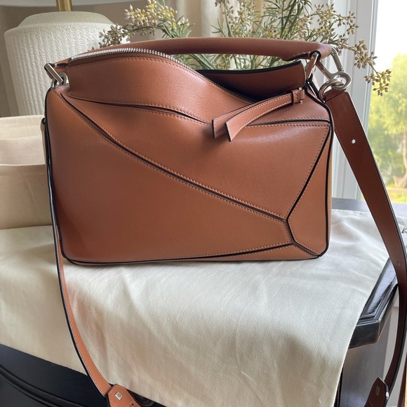 Loewe Shoulder Bags